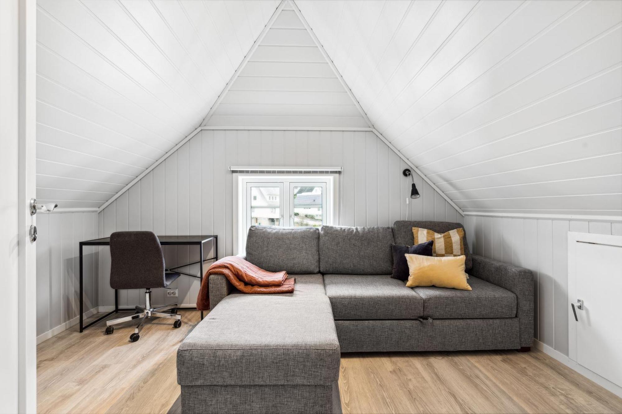 Stylish & Bright Penthouse - Office - 5 Star Location! Apartment Egersund Bagian luar foto